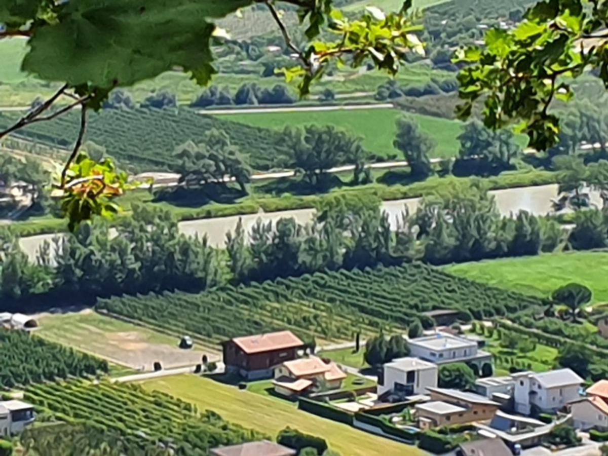 La Terrasse Villa Fully Eksteriør billede